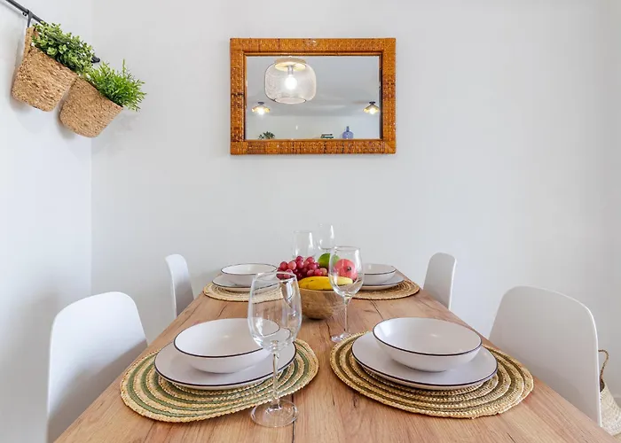 Arc En Ciel Apartment *